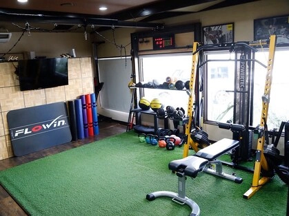 FIXTAGE（フィクステージ）の内装